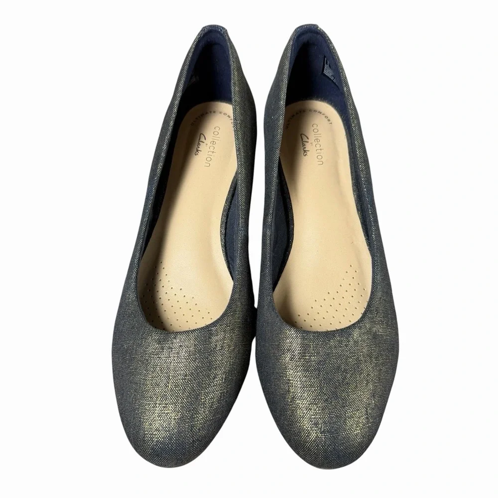 Clark's Mallory Luna Metallic Canvas Wedge Heel Closed Toe Navy Shoes Size 7.5 W